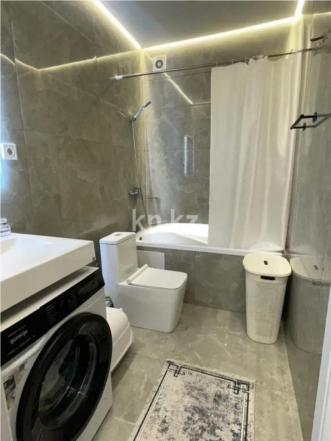 Продажа 3-комнатной квартиры, 65.3 м², ул. Омаровой, дом  25/1 в Алматы - фото 5