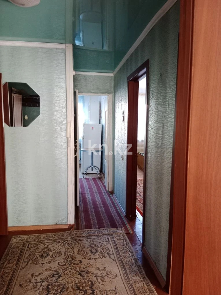 Продажа 3-комнатной квартиры, 63 м², ул. Ленинградская, дом  73а в Шахтинске - фото 11