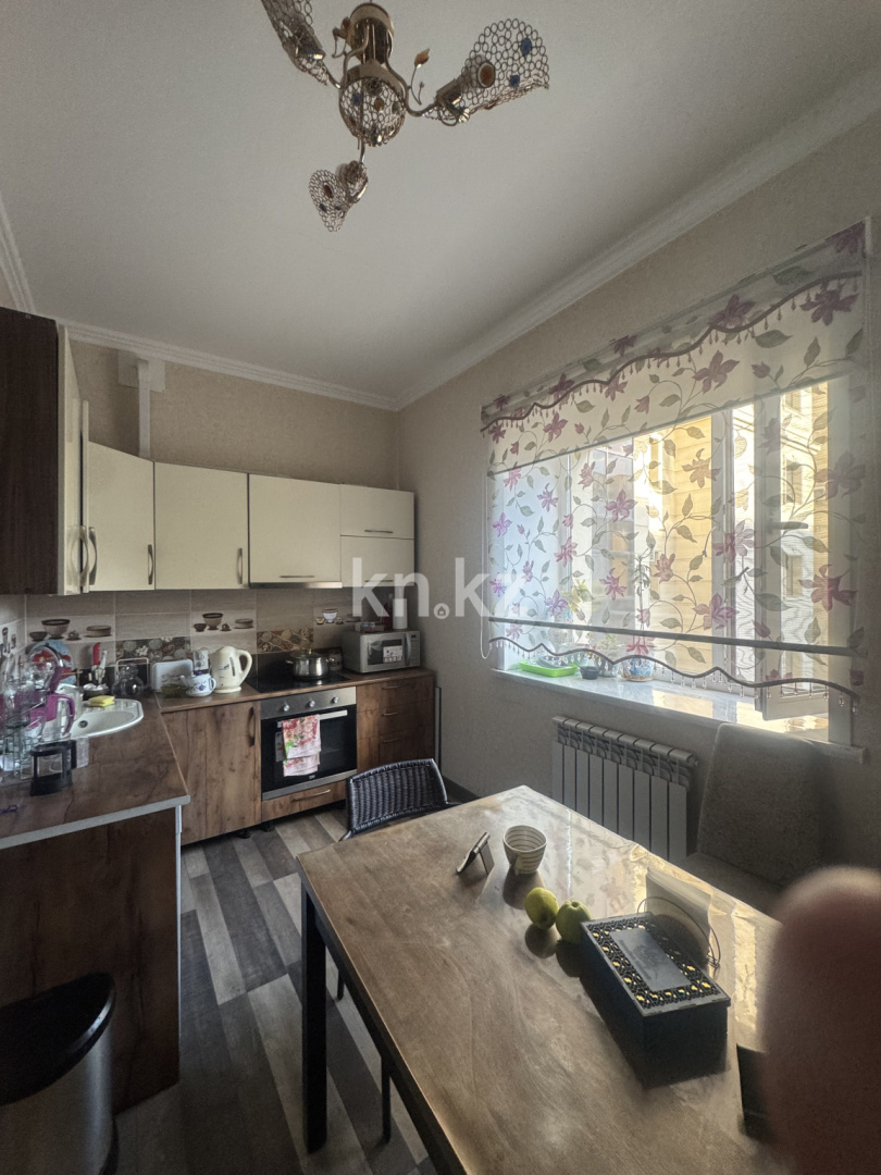 Продажа 3-комнатной квартиры, 90 м² в Караганде - фото 4