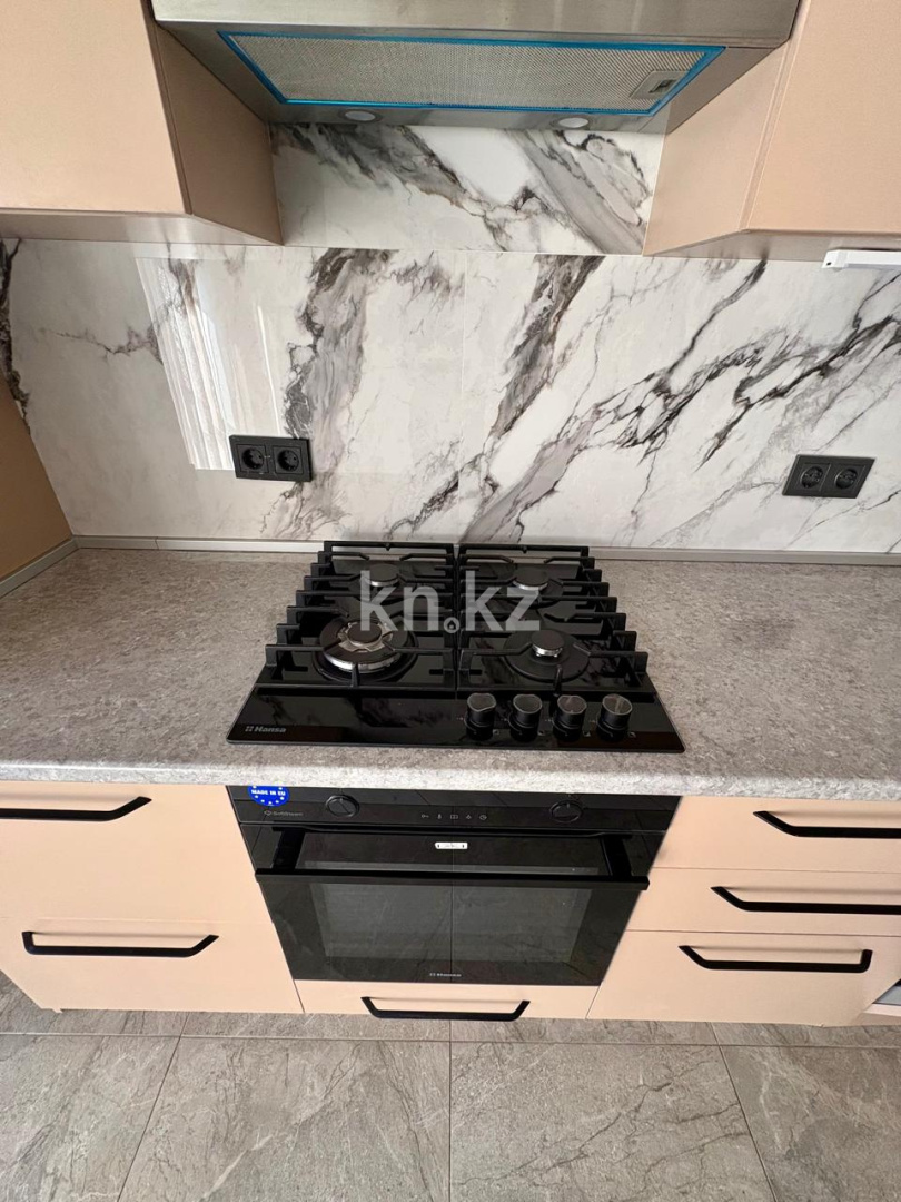 Продажа 2-комнатной квартиры, 56 м², Сейфуллина в Алматы - фото 3