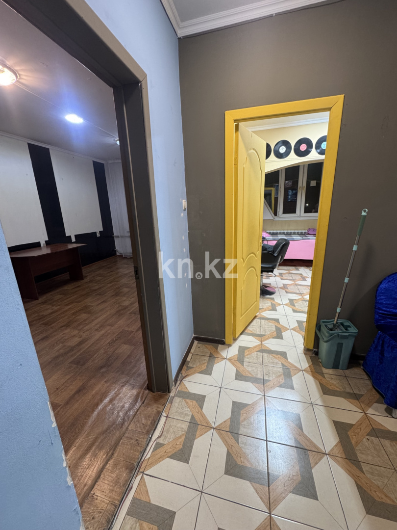 Аренда , мкр-н Аксай-1, дом  6 - ул. Саина в Алматы - фото 3