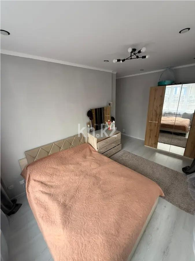 Продажа 4-комнатной квартиры, 76.5 м², ул. Тулебаева, дом  5 в Астане - фото 2