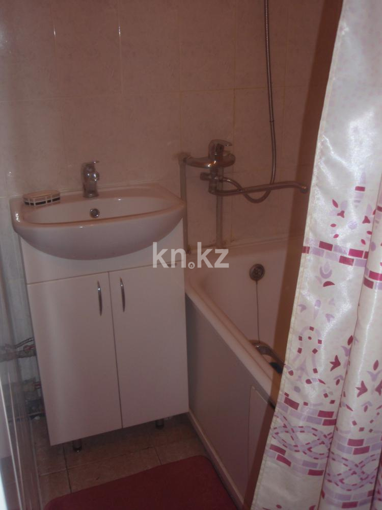 Аренда 2-комнатной квартиры посуточно, 54 м², ул. Мухита, дом  134 в Уральске - фото 5