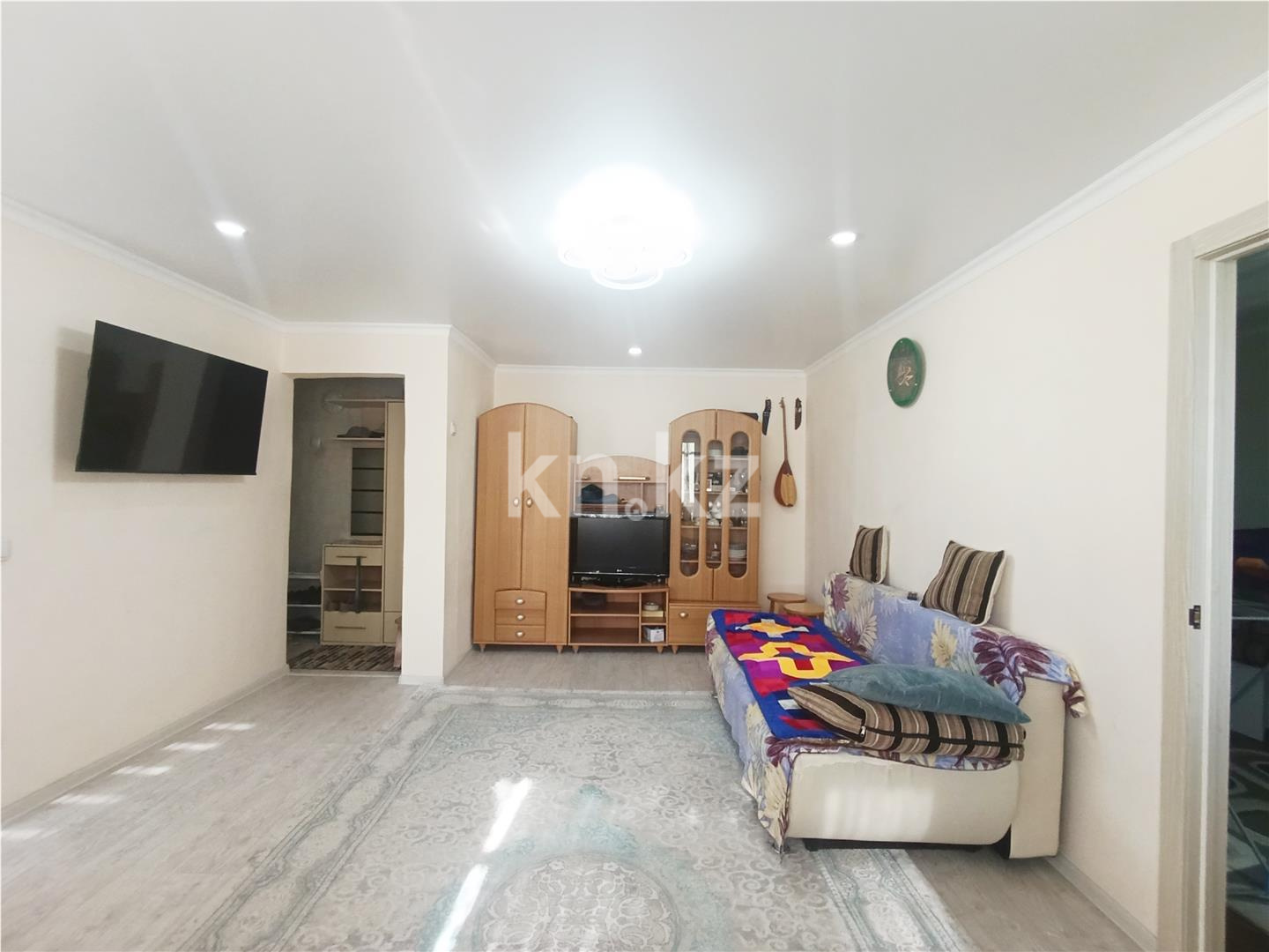 Продажа 2-комнатной квартиры, 44 м², 21 мкр. в Караганде - фото 4