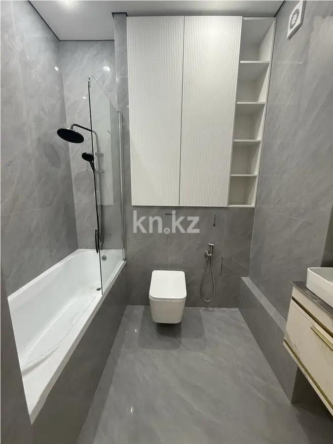 Продажа 2-комнатной квартиры, 65 м² в Алматы - фото 4