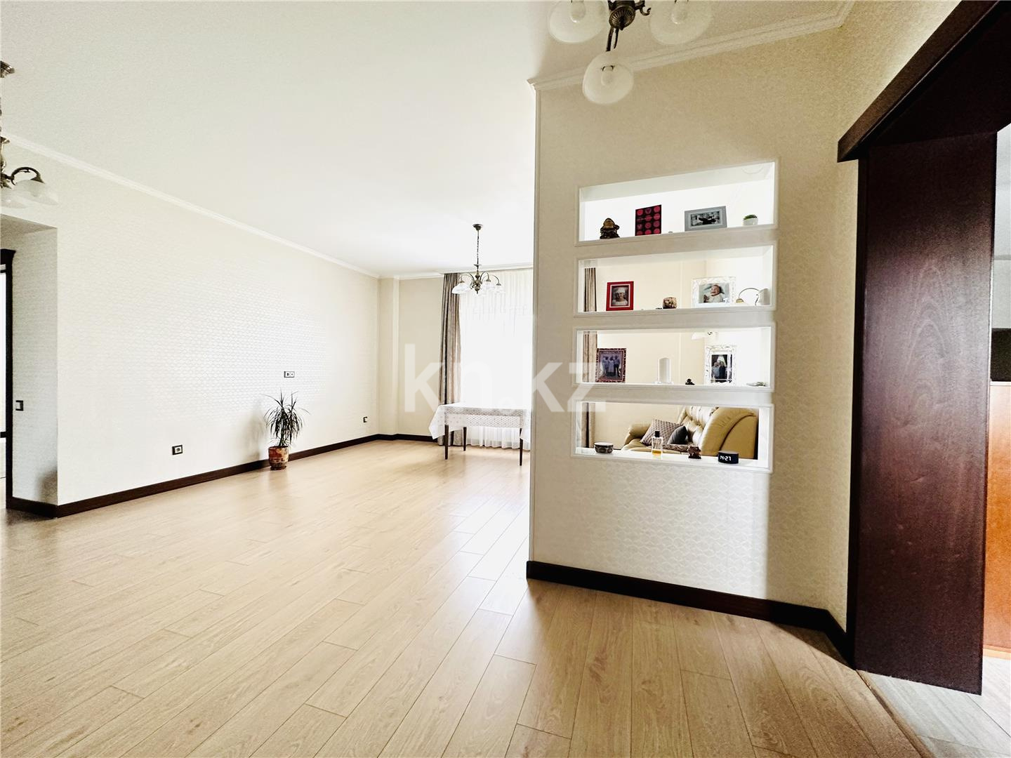 Продажа 6-комнатного дома, 400.7 м² в Караганде - фото 6