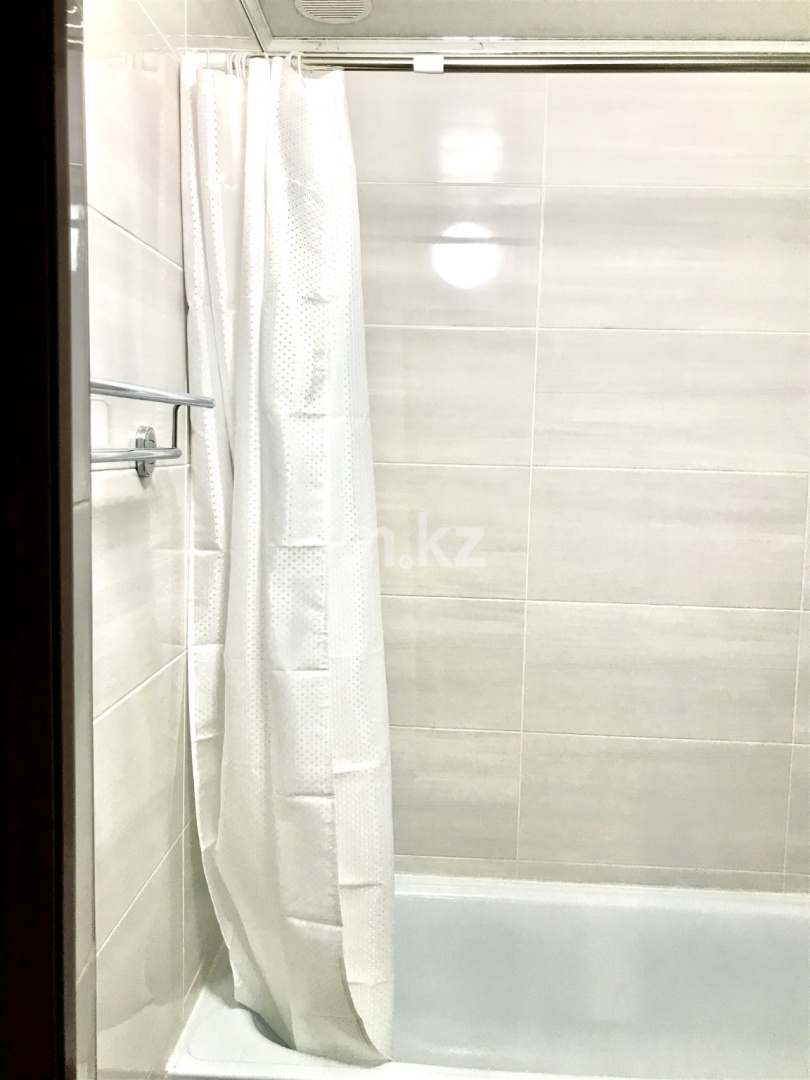 Аренда 2-комнатной квартиры, 55 м² в Караганде - фото 8