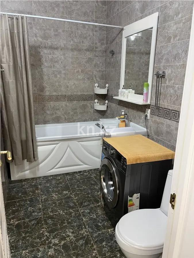 Продажа 3-комнатной квартиры, 60.3 м², ул. Нажимеденова, дом  16а в Астане - фото 4