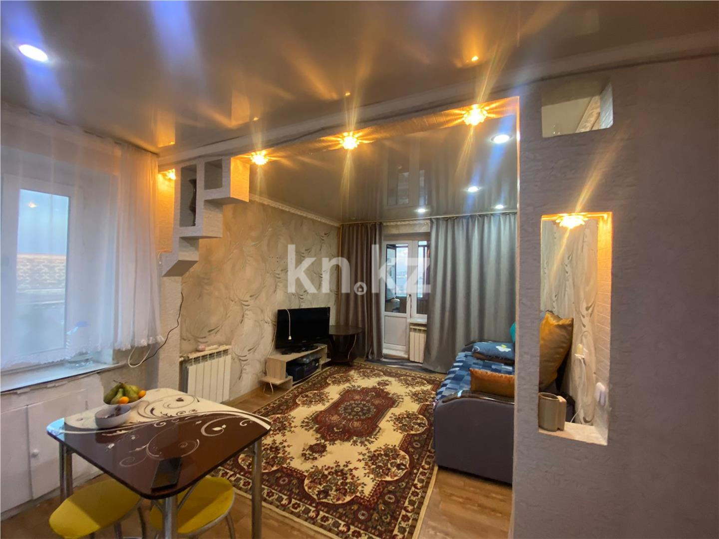 Продажа 2-комнатной квартиры, 47 м², ул. Ермекова в Караганде - фото 2