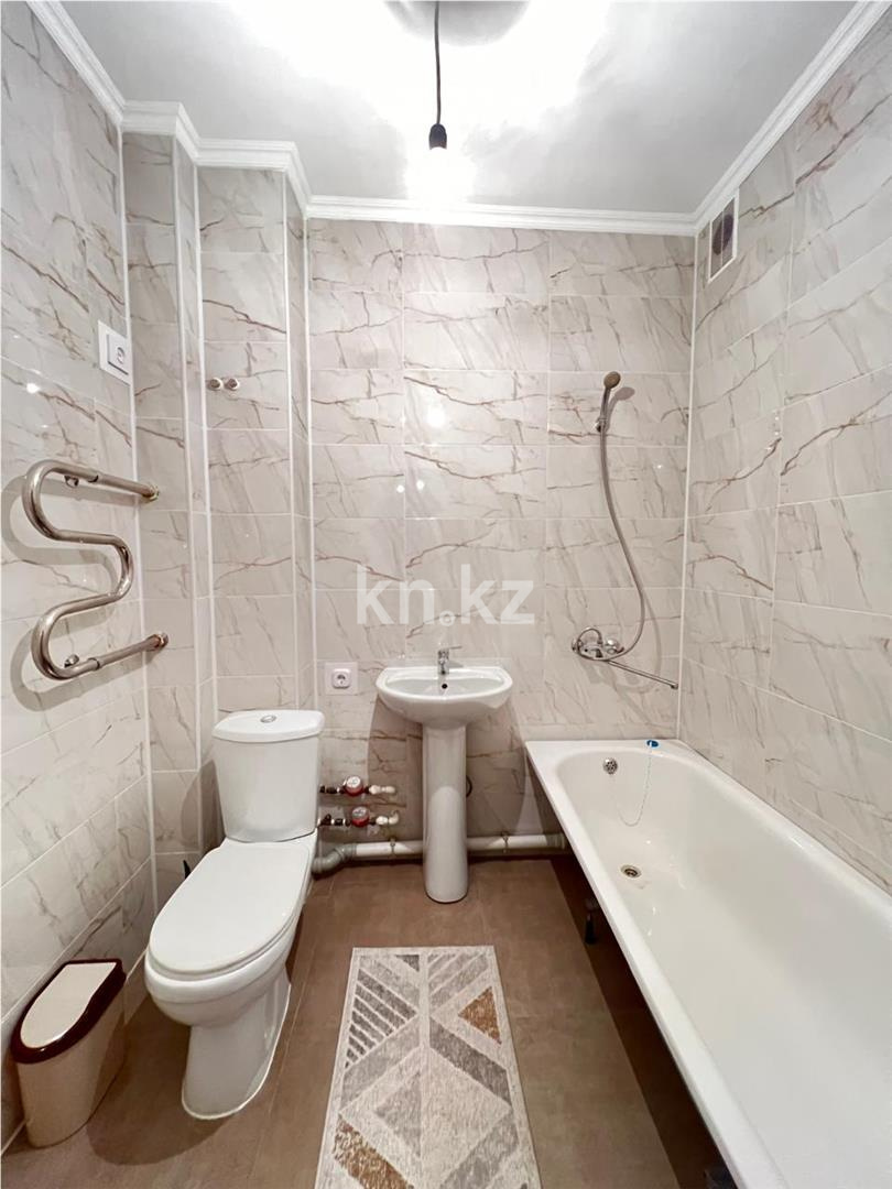 Продажа 2-комнатной квартиры, 61 м², ул. Сарыарка в Караганде - фото 7