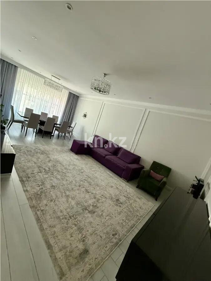 Продажа 4-комнатной квартиры, 156 м² в Астане