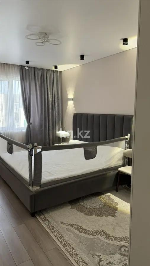 Продажа 2-комнатной квартиры, 70 м², ул. К. Шарипова, дом  206/9 в Алматы - фото 2