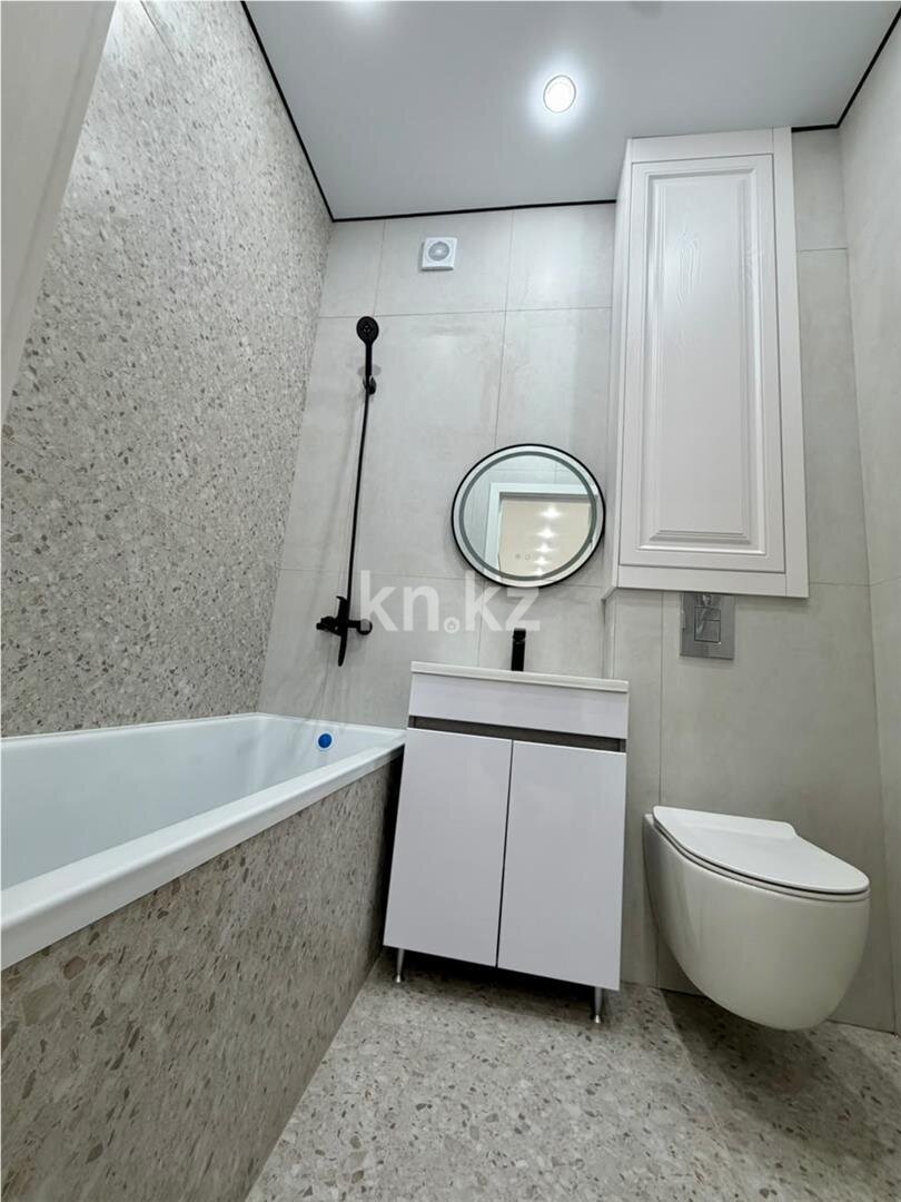 Продажа 2-комнатной квартиры, 63 м² в Караганде - фото 9
