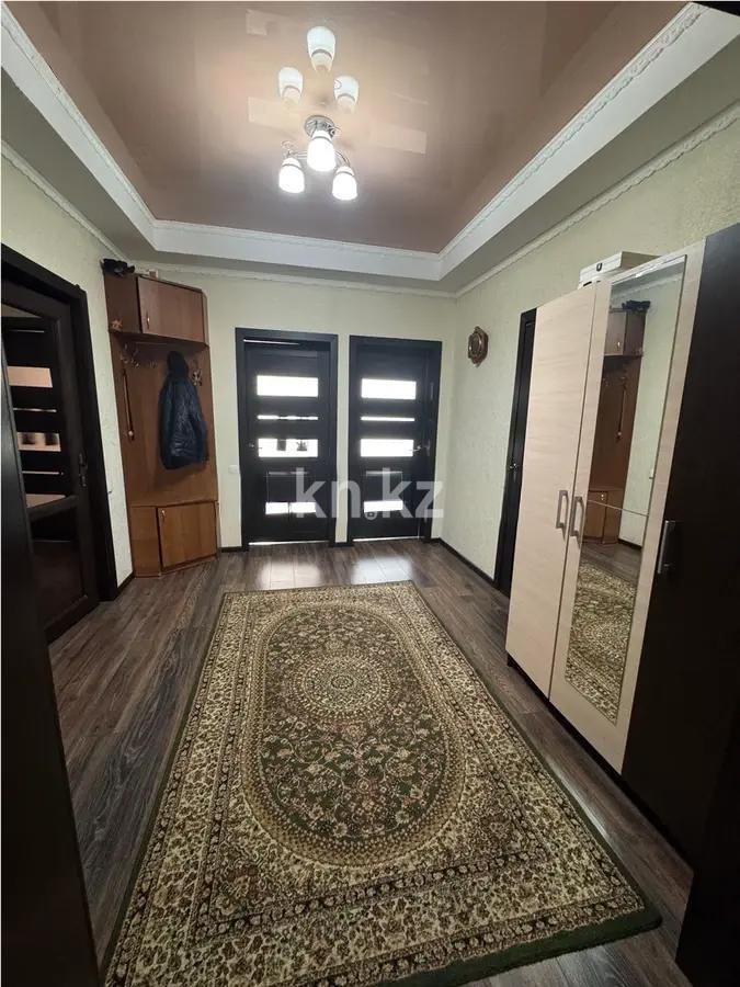 Продажа 3-комнатной квартиры, 71 м², ул. Магнитогорская, дом  46 в Караганде - фото 5