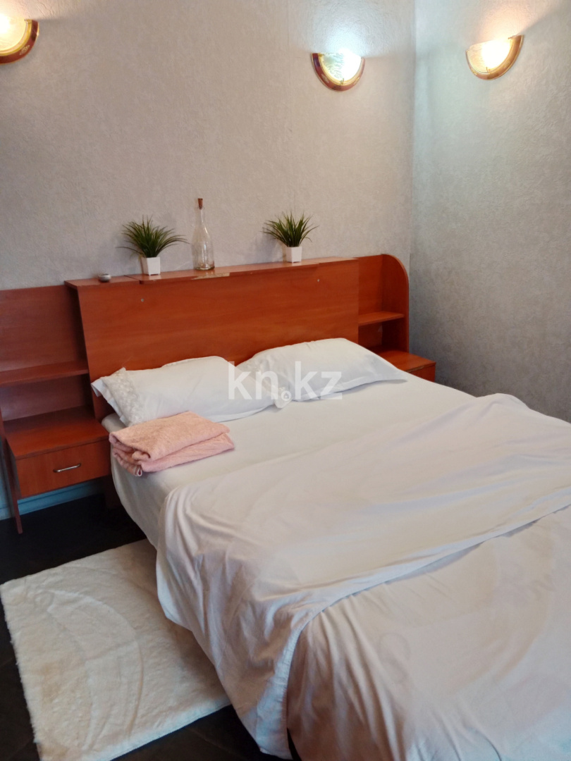 Аренда 2-комнатной квартиры посуточно, 44 м², ул. Казахстан, дом  104 в Усть-Каменогорске - фото 6