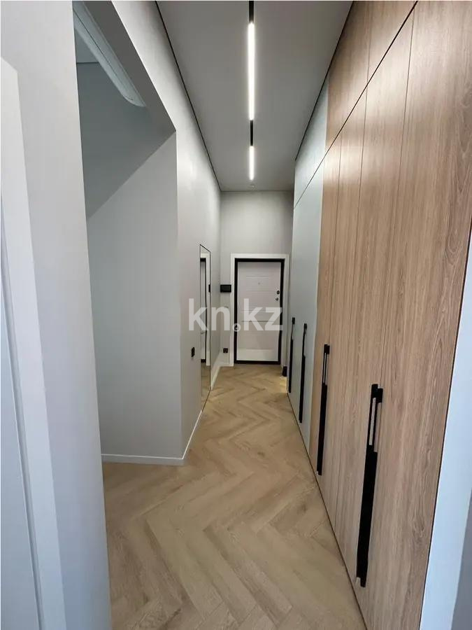 Продажа 3-комнатной квартиры, 70.6 м², пр. Абая, дом  109/7 в Алматы - фото 9