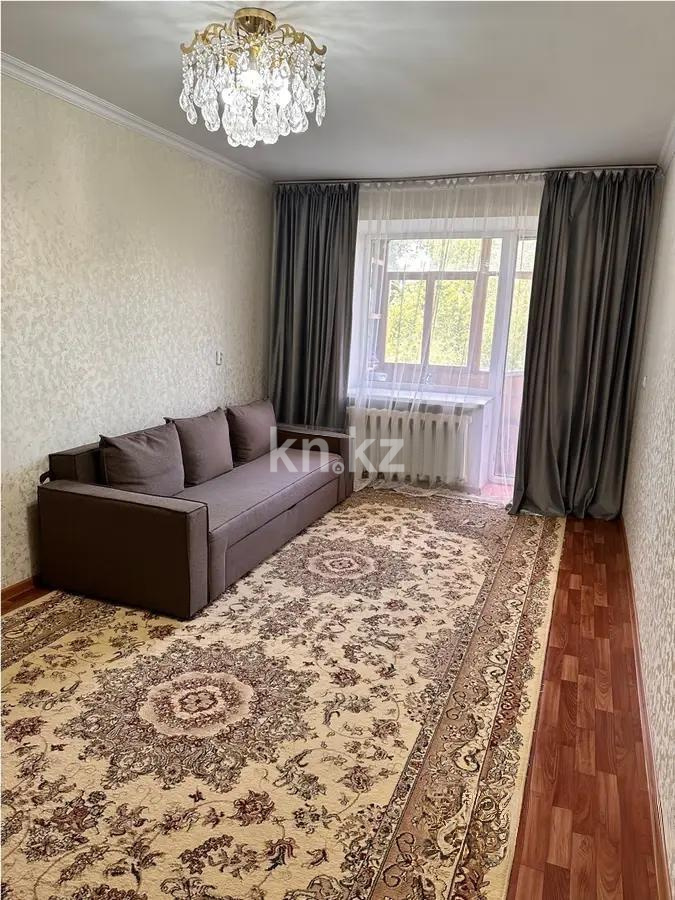 Продажа 3-комнатной квартиры, 60 м², мкр-н 23, дом  11 в Караганде