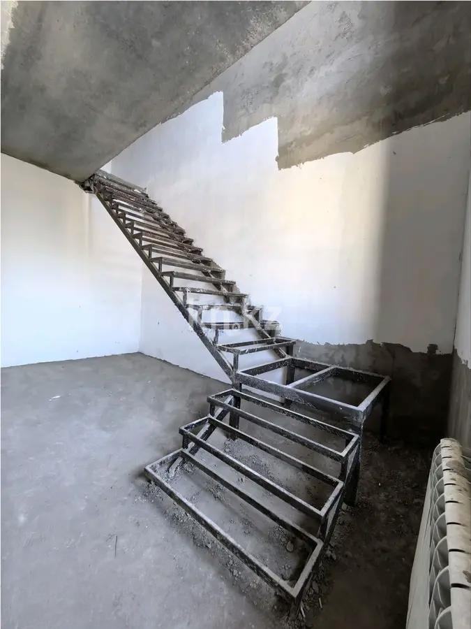 Продажа 4-комнатной квартиры, 140 м² в Караганде - фото 3