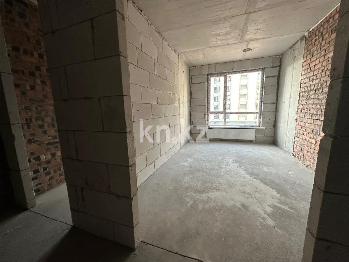Продажа 1-комнатной квартиры, 37 м², ул. Байтурсынова, дом  32 в Астане