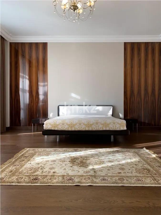 Продажа 4-комнатной квартиры, 213 м² в Астане