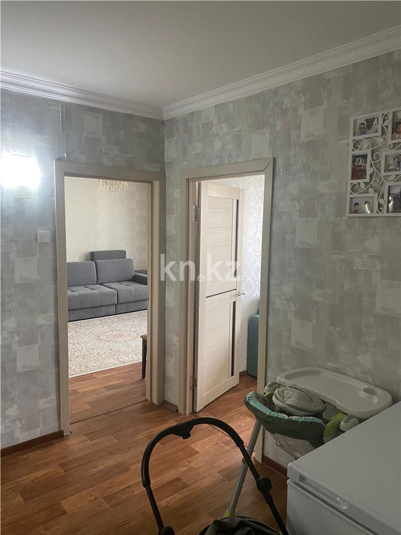 Продажа 3-комнатной квартиры, 64 м², пр. Шахтеров в Караганде - фото 8