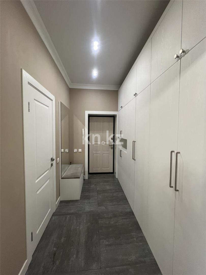 Продажа 3-комнатной квартиры, 94 м², ул. Сатыбалдина, дом  30 в Караганде - фото 21