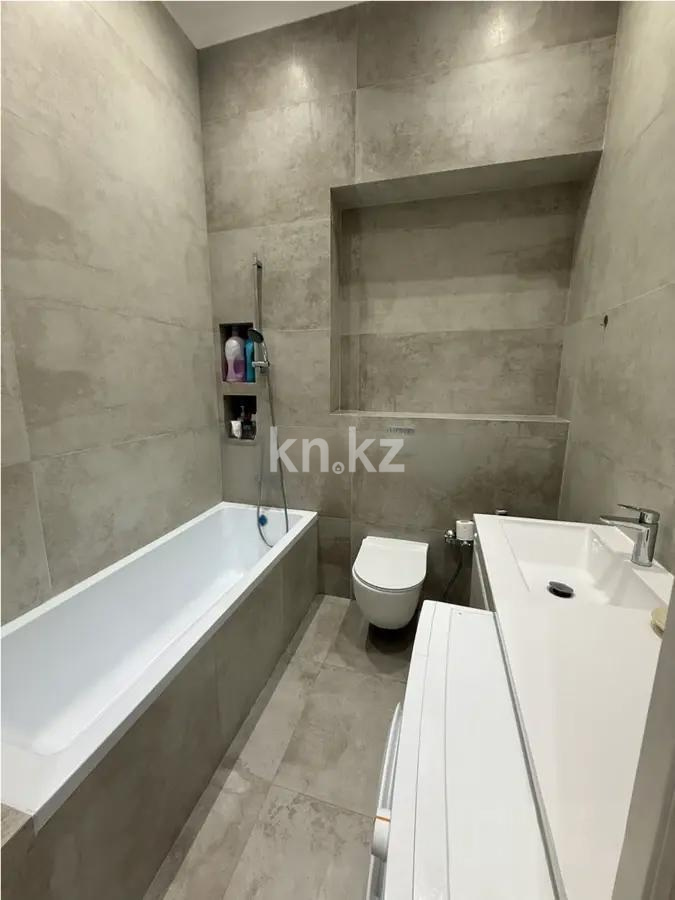 Продажа 3-комнатной квартиры, 105 м², ул. Торекулова, дом  91 в Алматы - фото 4