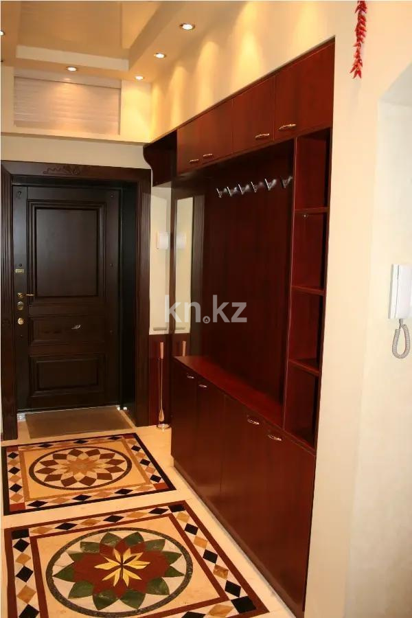 Продажа 5-комнатной квартиры, 130 м², ул. Курмангазы, дом  32 в Алматы - фото 12