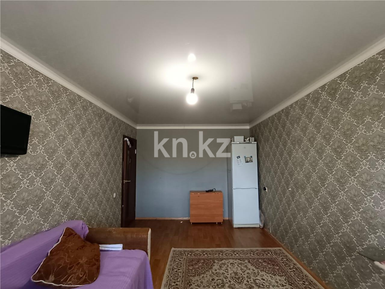 Продажа 3-комнатной квартиры, 62 м², мкр-н 23 в Караганде - фото 2