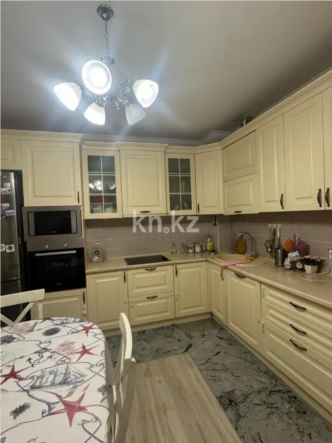 Продажа 4-комнатной квартиры, 115 м², ул. Бухар жырау, дом  36 в Астане - фото 6