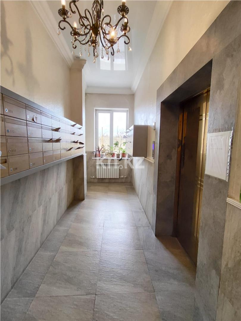 Продажа 2-комнатной квартиры, 60 м², ул. Ержанова в Караганде - фото 14