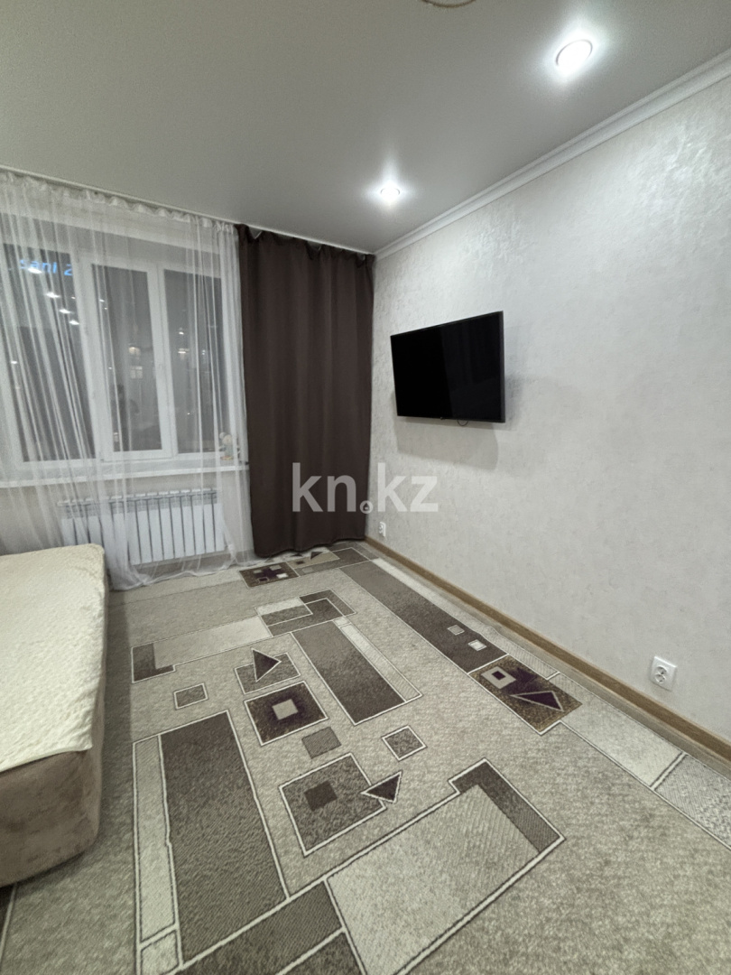 Аренда 1-комнатной квартиры посуточно, 40 м², ул. Байтурсынова, дом  18 в Астане - фото 6