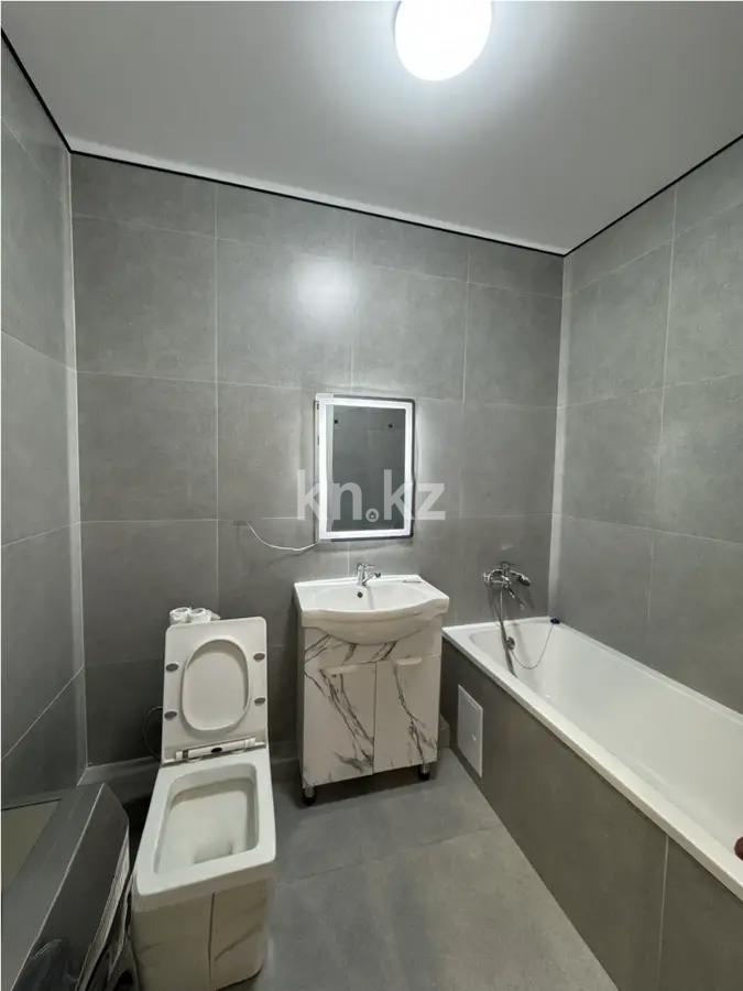 Продажа 1-комнатной квартиры, 34 м², ул. Омарова, дом  1 в Алматы - фото 3