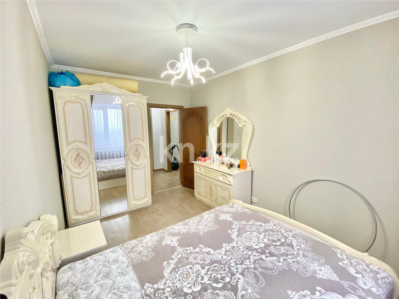 Продажа 3-комнатной квартиры, 64 м², мкр. Голубые Пруды в Караганде - фото 8