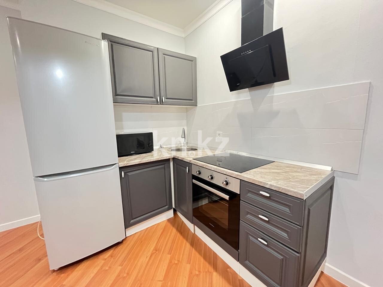 Аренда 2-комнатной квартиры, 48 м² в Астане
