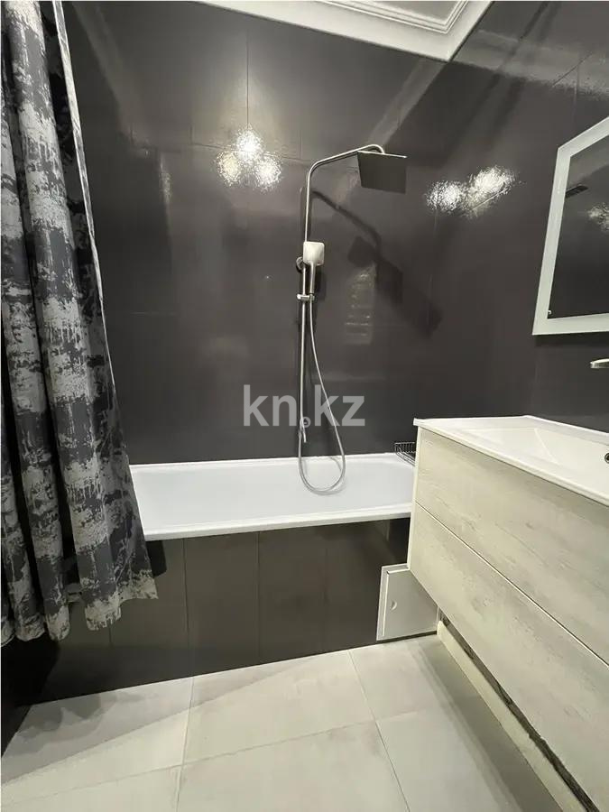 Продажа 2-комнатной квартиры, 47 м², мкр. Дарабоз, дом  23 в Алматы - фото 5