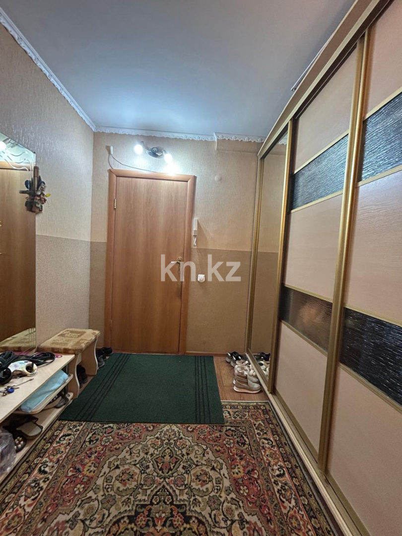 Продажа 3-комнатной квартиры, 69 м² в Усть-Каменогорске - фото 8
