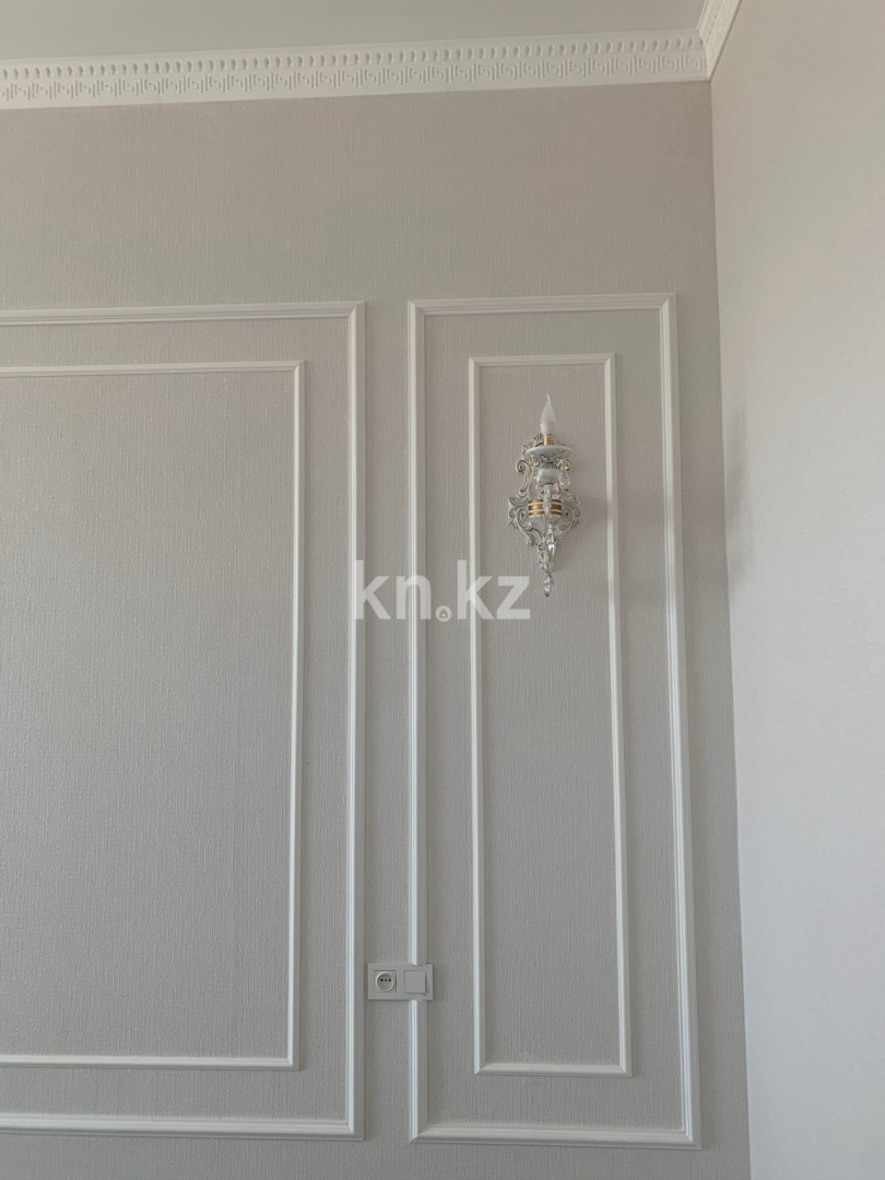 Продажа 1-комнатной квартиры, 50 м², ул. Толеметова, дом  64 в Шымкенте - фото 3