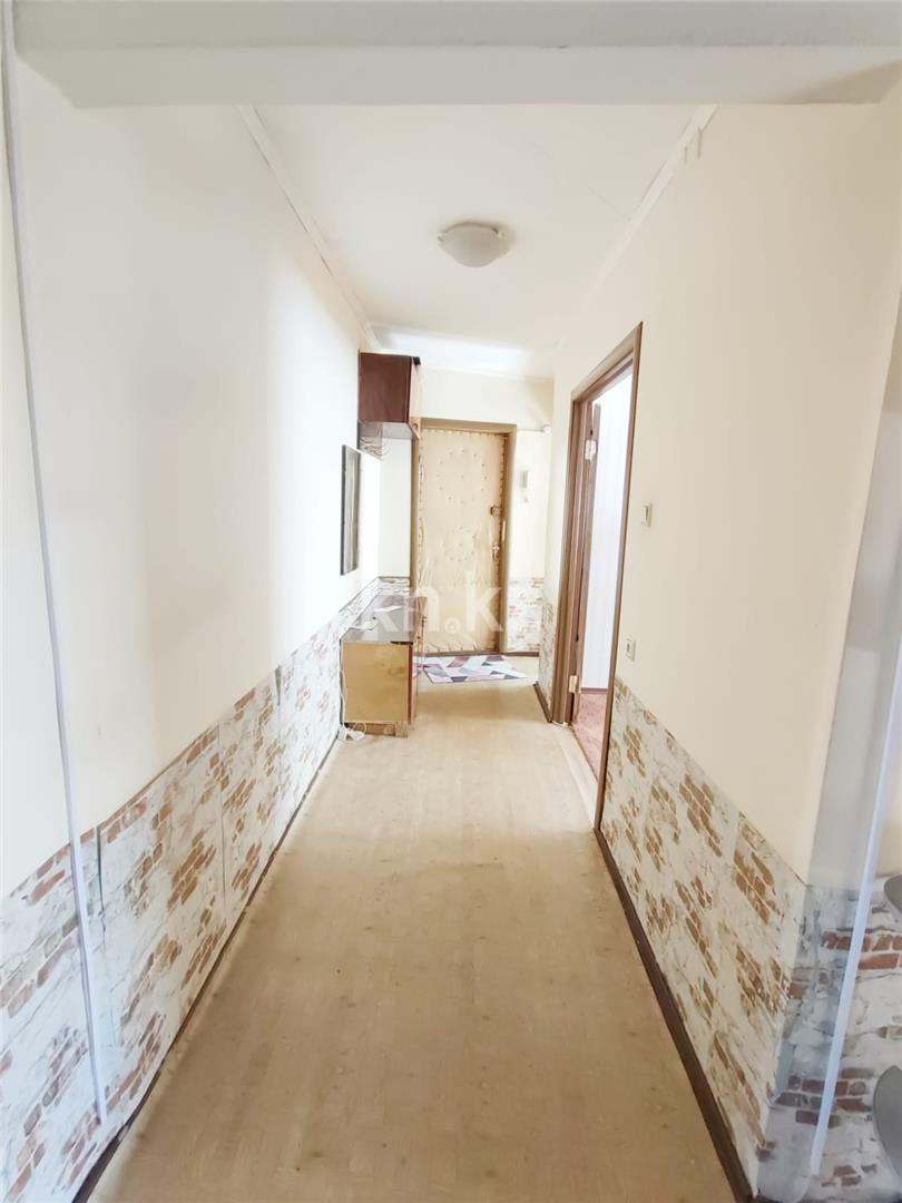 Продажа 3-комнатной квартиры, 65 м², мкр-н Восток-2 в Караганде - фото 10