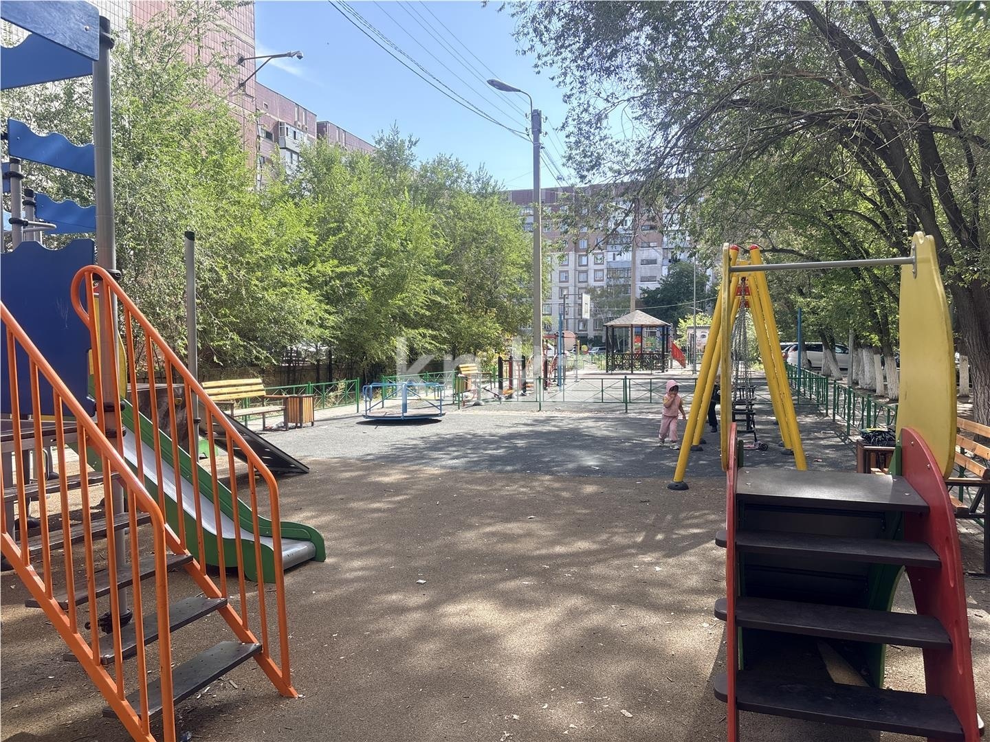 Продажа 4-комнатной квартиры, 77 м² в Караганде - фото 29