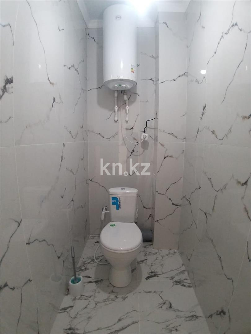 Продажа 3-комнатной квартиры, 82 м², мкр-н Голубые Пруды в Караганде - фото 15