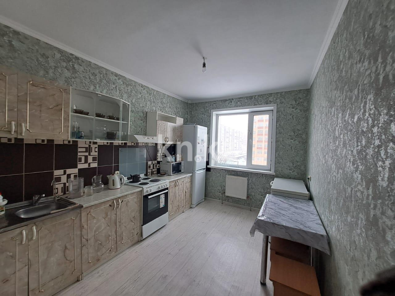 Продажа 2-комнатной квартиры, 60 м², пр. Шахтеров, дом  70 в Караганде - фото 7