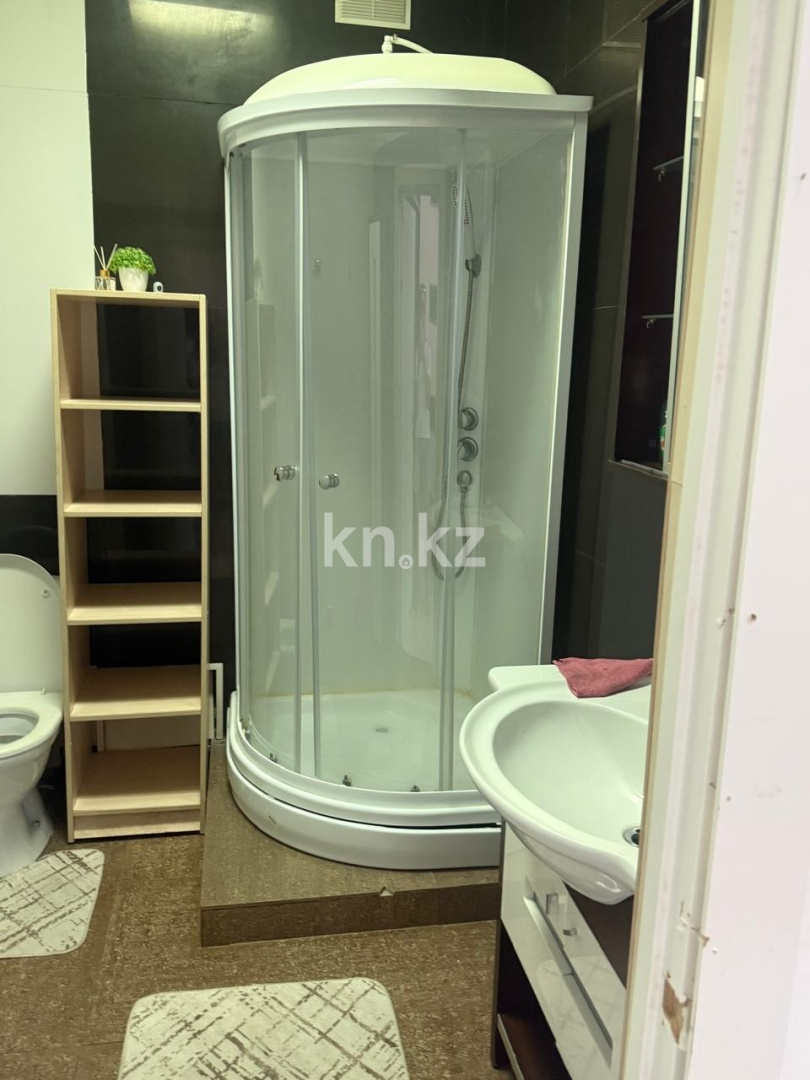 Аренда 1-комнатной квартиры, 52 м² в Астане - фото 8