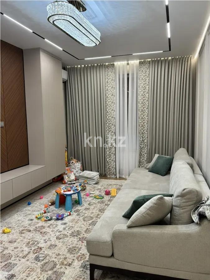 Продажа 2-комнатной квартиры, 74 м², ул. Халиуллина, дом  140/9 в Алматы