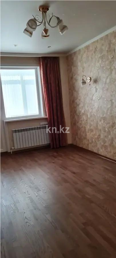 Продажа 3-комнатной квартиры, 70 м², пр. Улы Дала, дом  63 в Астане