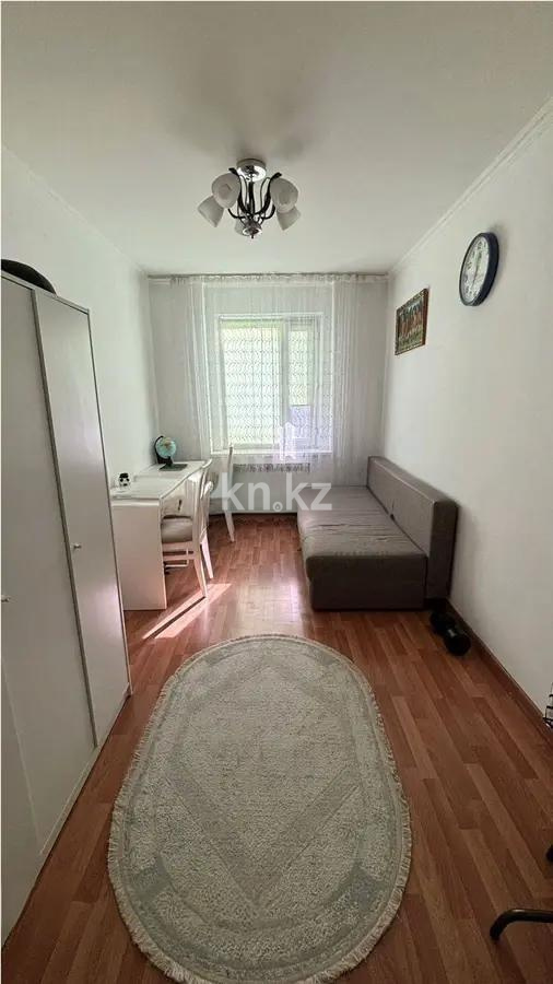 Продажа 4-комнатной квартиры, 76 м², 9 мкр., дом  21 в Алматы - фото 4