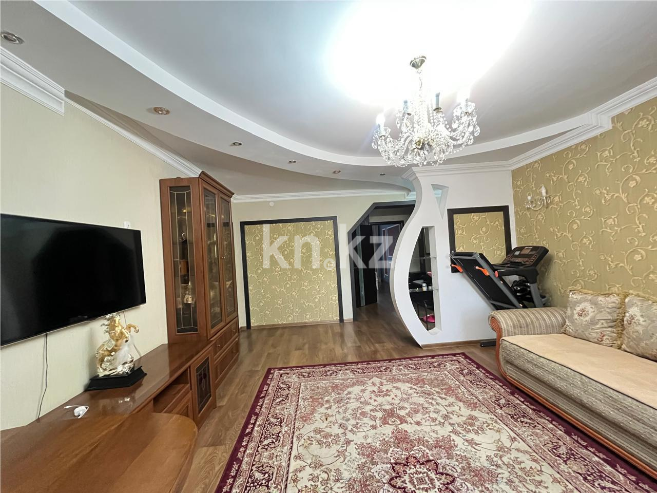 Продажа 4-комнатной квартиры, 83 м², мкр-н Степной-2, дом  2 в Караганде - фото 4