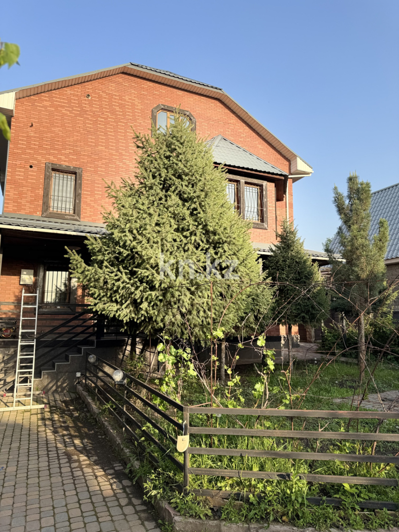 Аренда 7-комнатного дома, 400 м², мкр-н Тастыбулак в Алматы