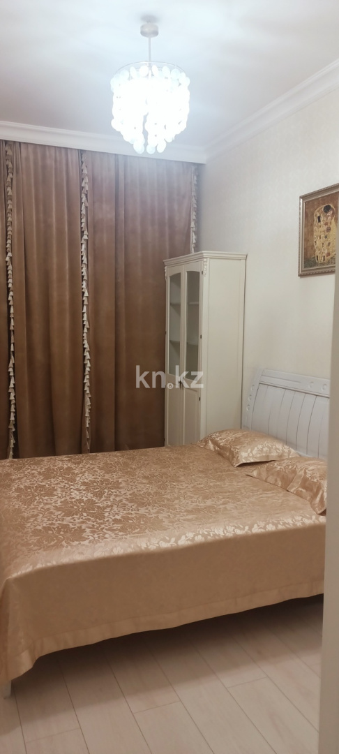 Аренда 3-комнатной квартиры посуточно, 90 м² в Астане - фото 8