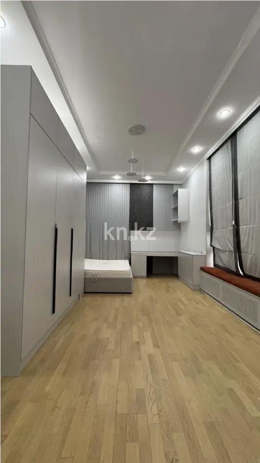 Продажа 4-комнатной квартиры, 122.4 м² в Алматы - фото 3